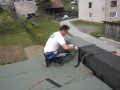 montáž vrchného bezudržbového SBS pásu-detail atika
